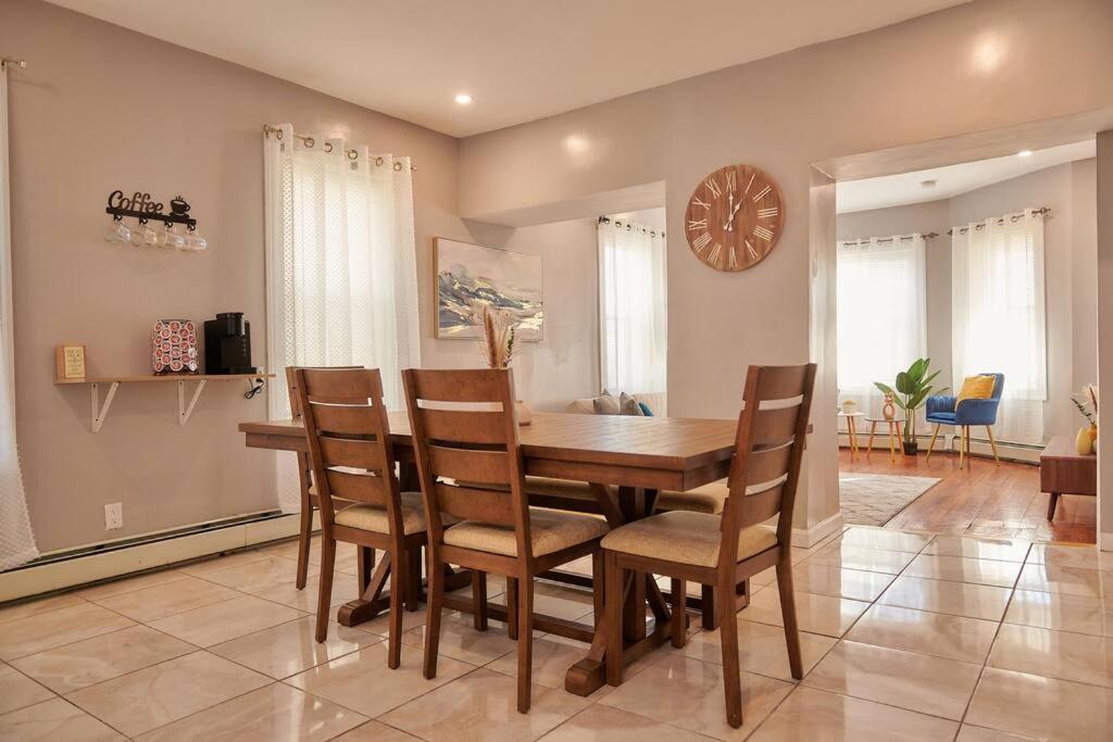Cozy Apartment 1St 10Min Walk Downtown And City View Providence Exterior foto