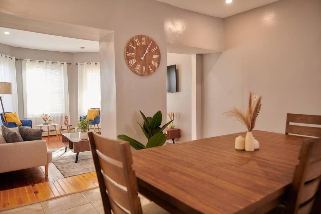 Cozy Apartment 1St 10Min Walk Downtown And City View Providence Exterior foto